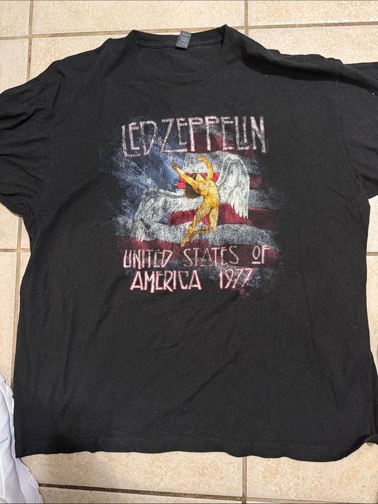 Other - Black Graphic Band Tee - United States of America 1977
